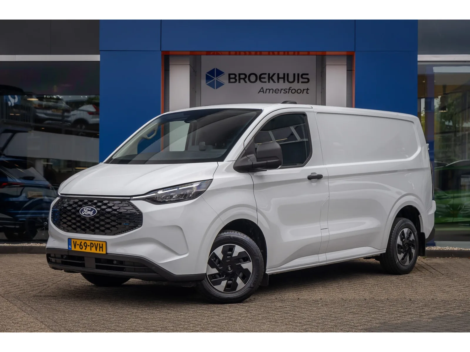 Ford E-Transit Cust (2026) — foto 1
