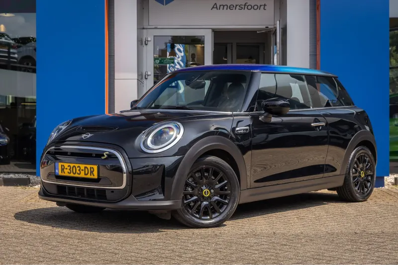 MINI Electric (2022)