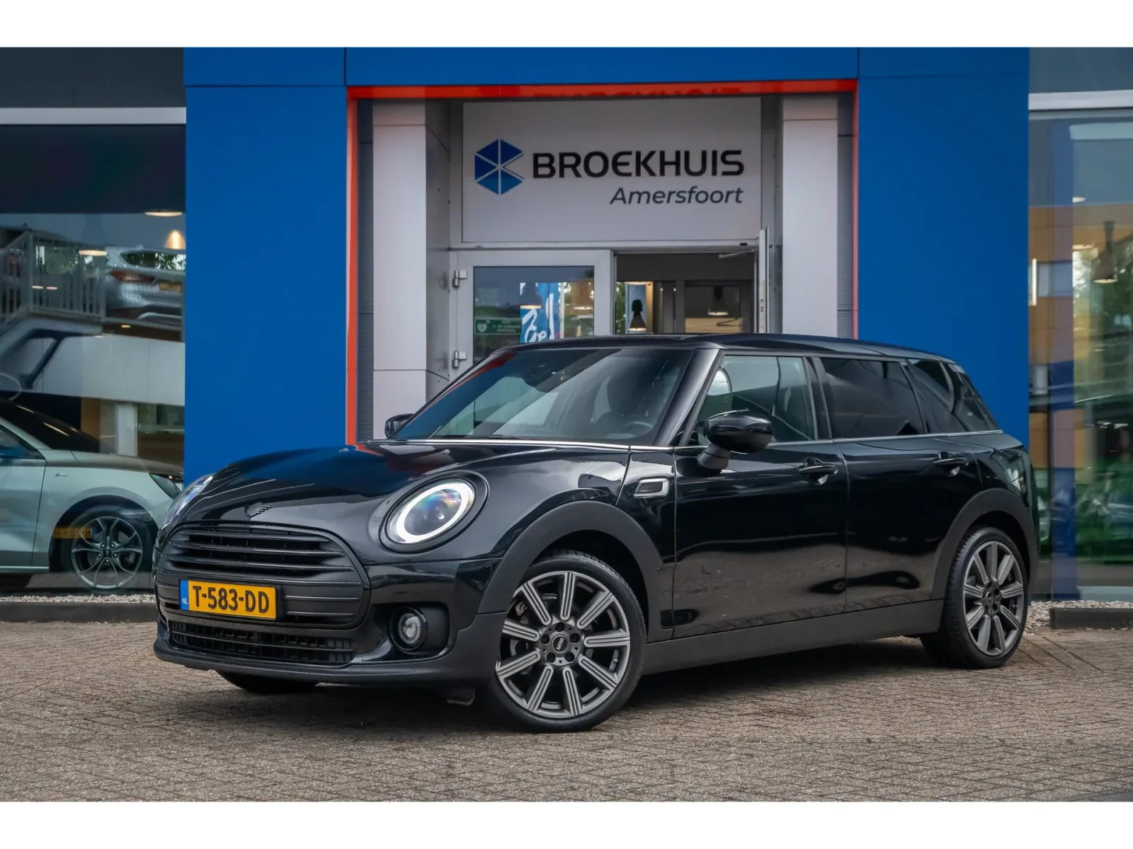MINI Clubman (2023) — foto 1