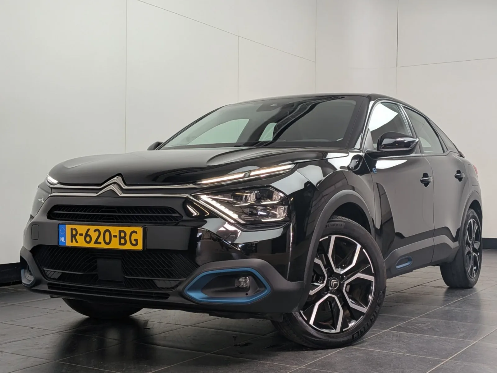 Citroën ë-C4 (2022) — foto 1