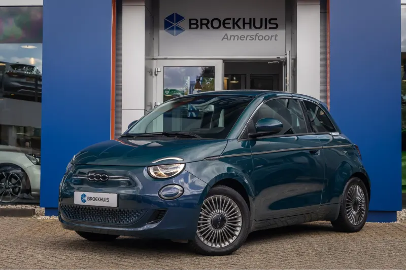 Fiat 500 (2023)