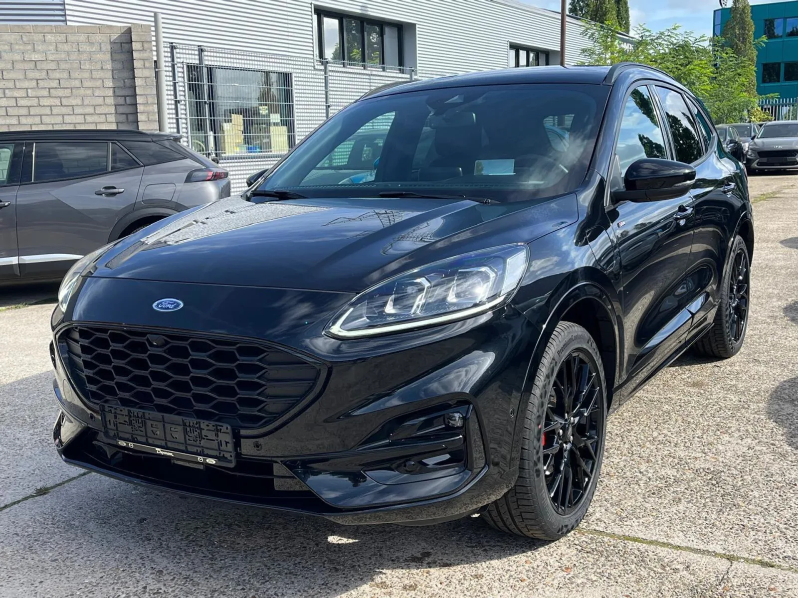 Ford Kuga (2024) — foto 1