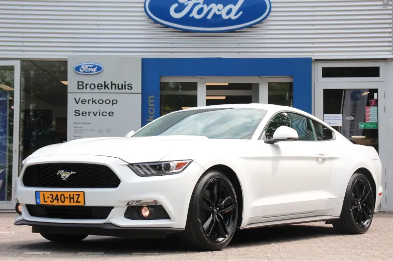 Ford Mustang (2017)