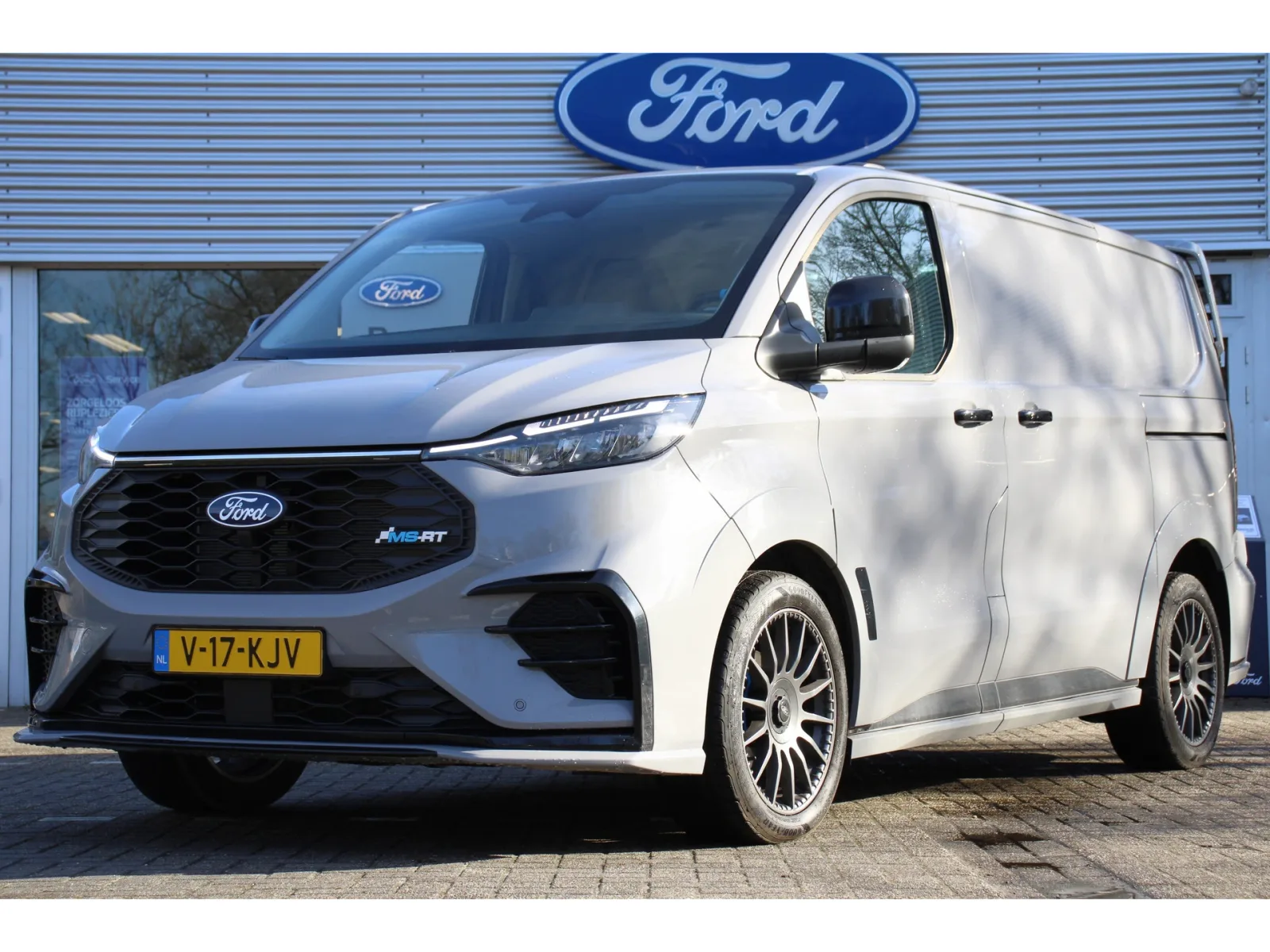 Ford Transit Custom (2024) — foto 1