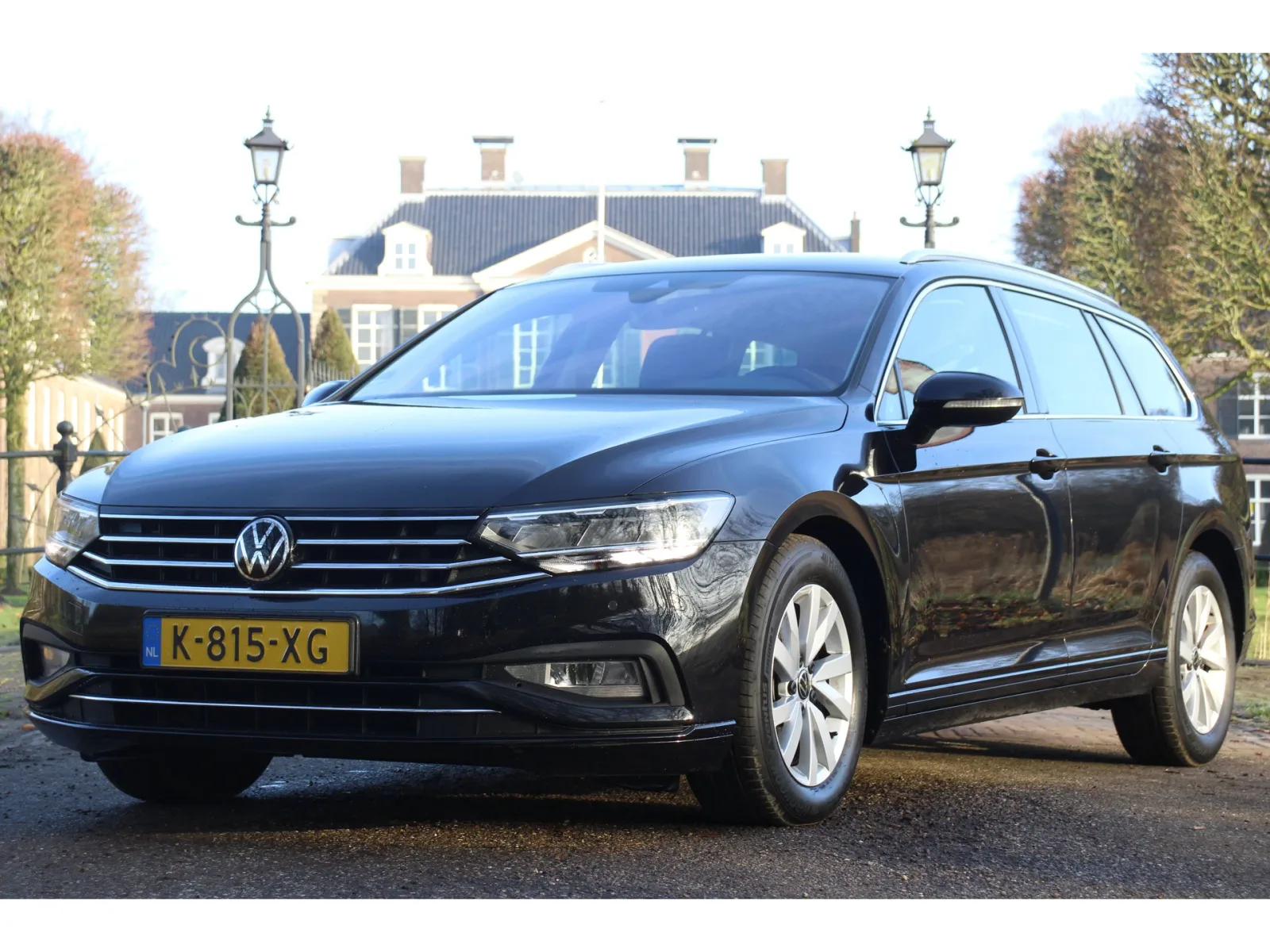 Volkswagen Passat (2021) — foto 1