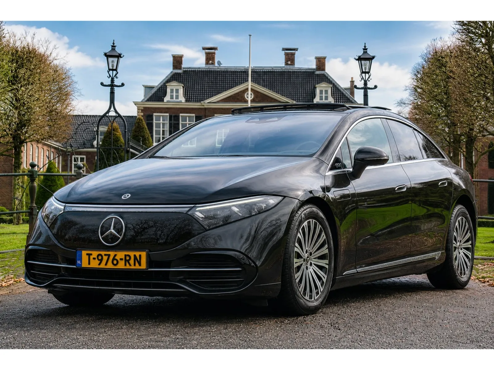 Mercedes-Benz EQS (2022) — foto 1