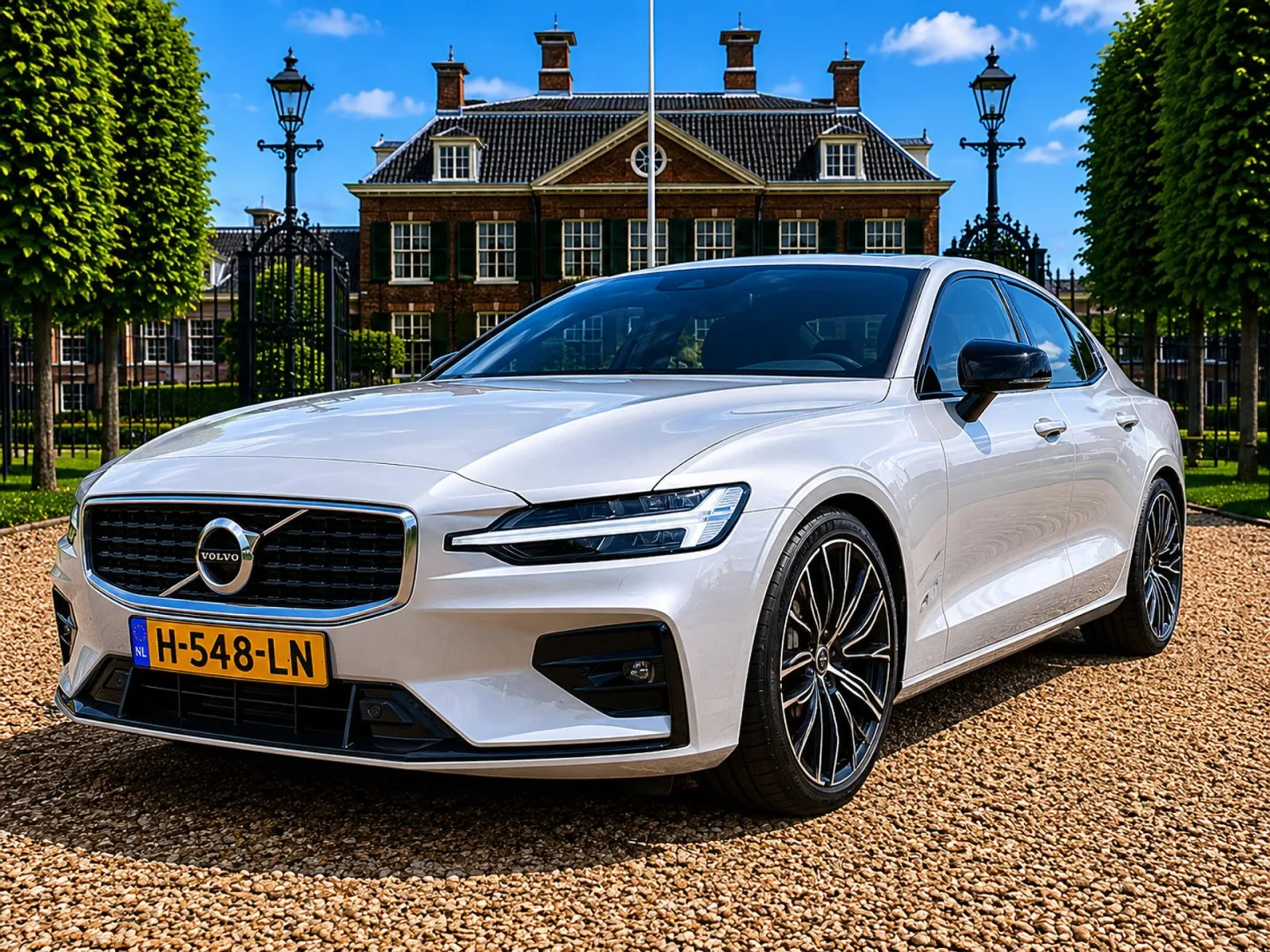 Volvo S60 (2020) — foto 1