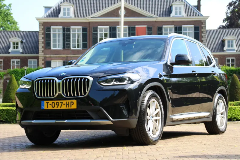 BMW X3 (2023)