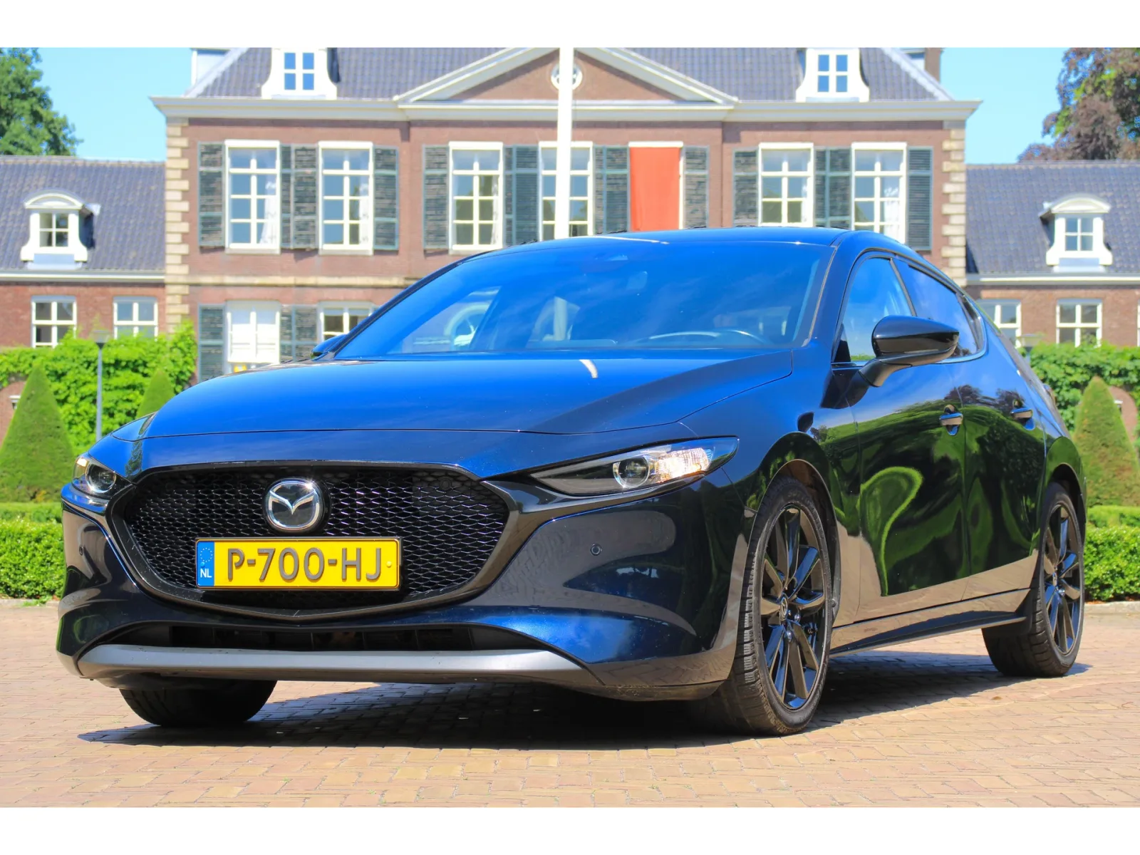 Mazda 3 (2022) — foto 1
