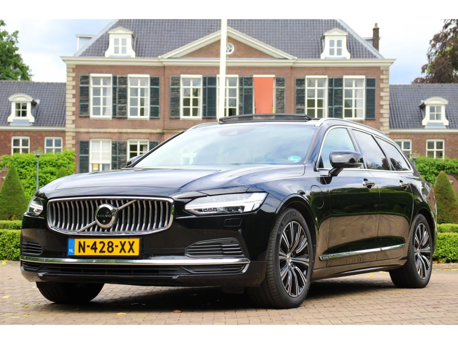 Volvo V90 (2020) — foto 1