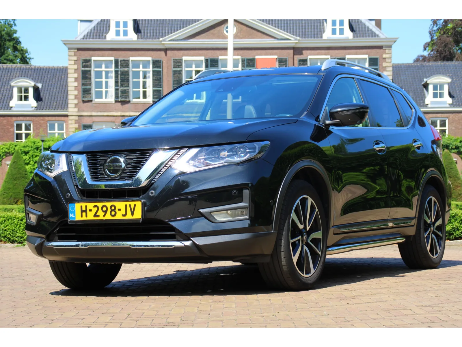 Nissan X-Trail (2020) — foto 1
