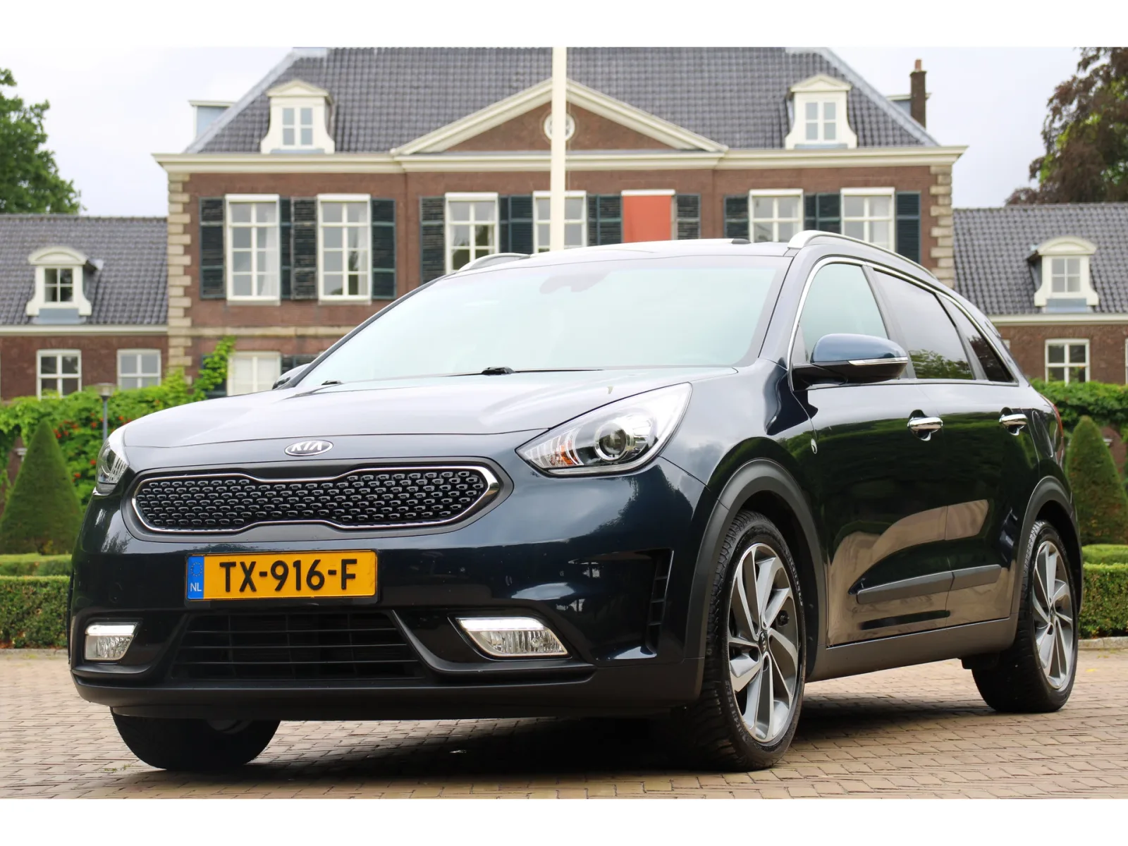 Kia Niro (2018) — foto 1