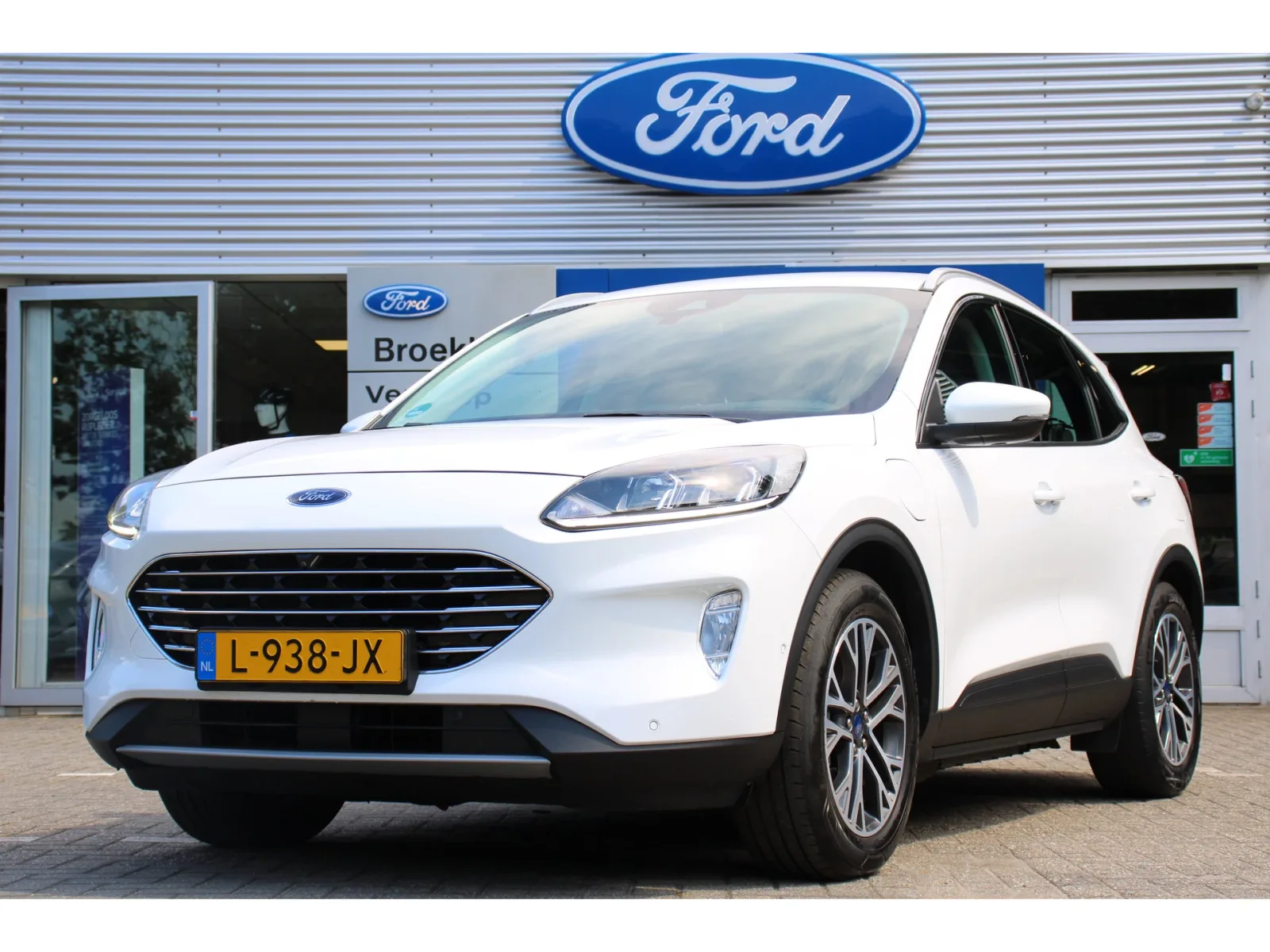 Ford Kuga (2021) — foto 1