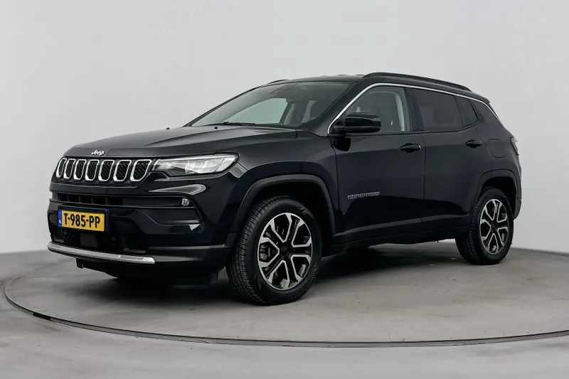 Jeep Compass (2023)