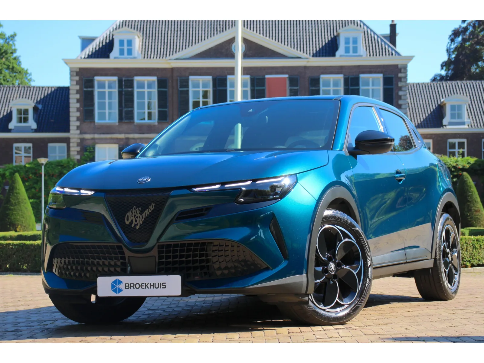 Alfa Romeo Junior (2025) — foto 1