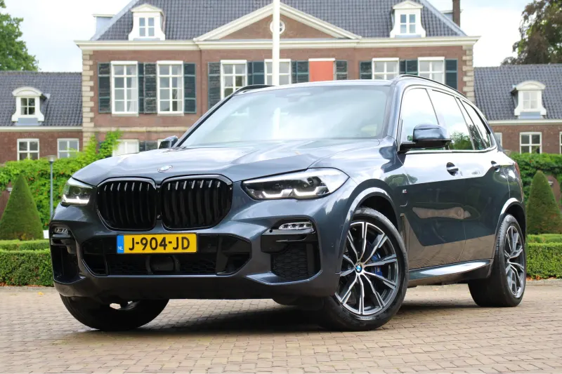 BMW X5 (2020)