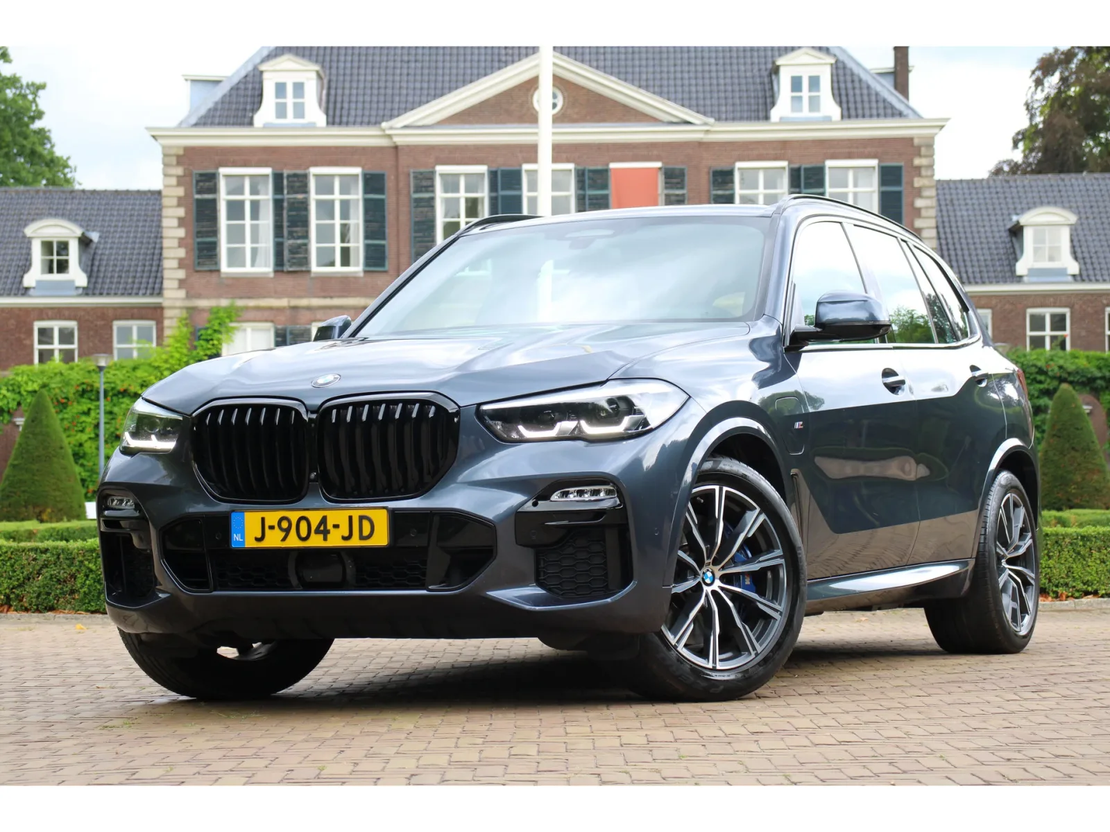 BMW X5 (2020) — foto 1