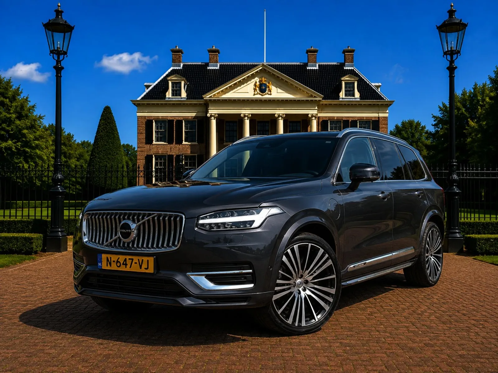 Volvo XC90 (2022) — foto 1