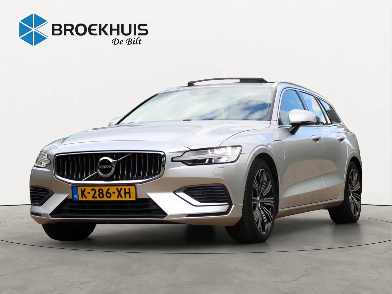 Volvo V60 (2019) — foto 1