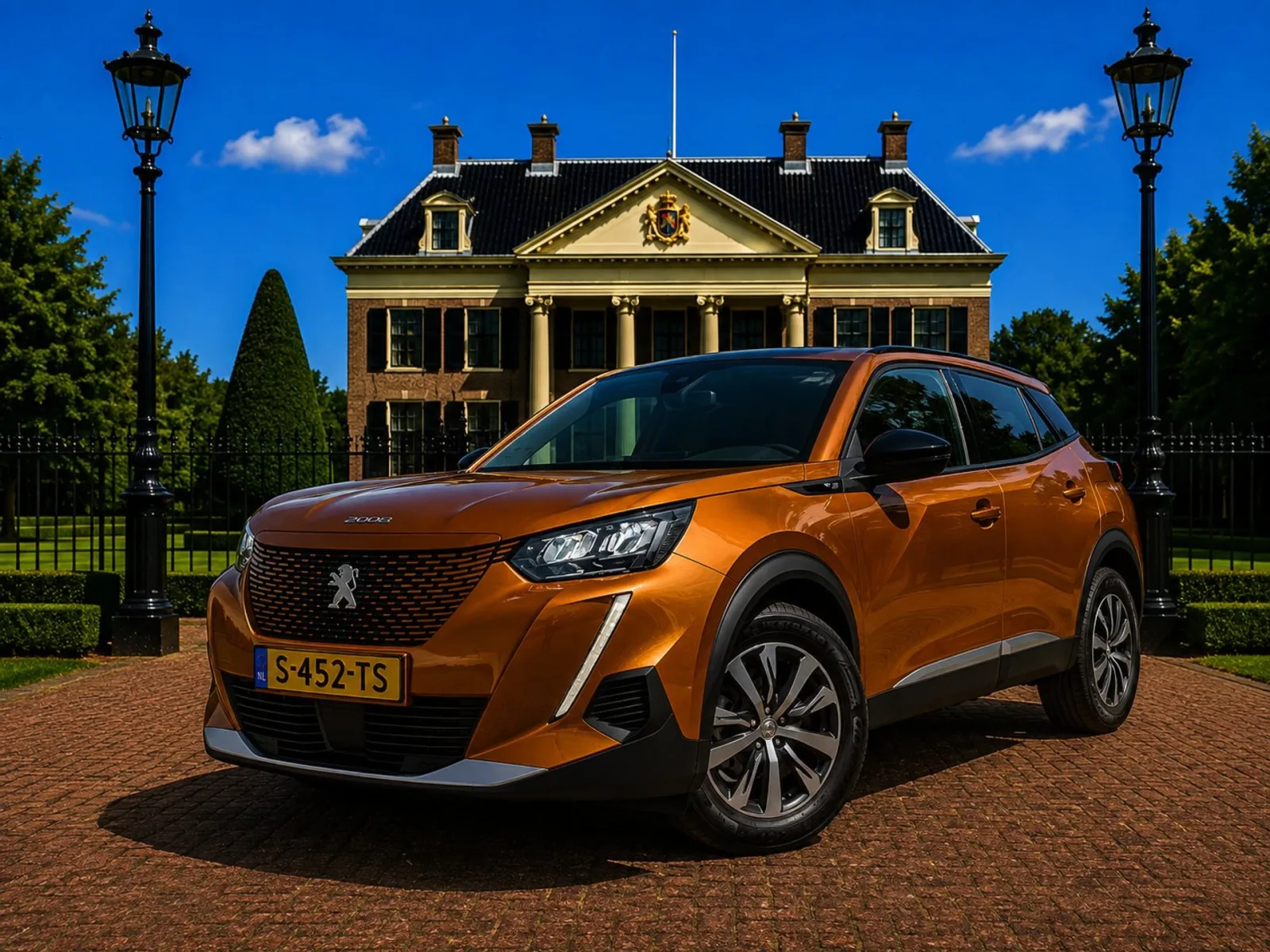 Peugeot e-2008 (2023) — foto 1