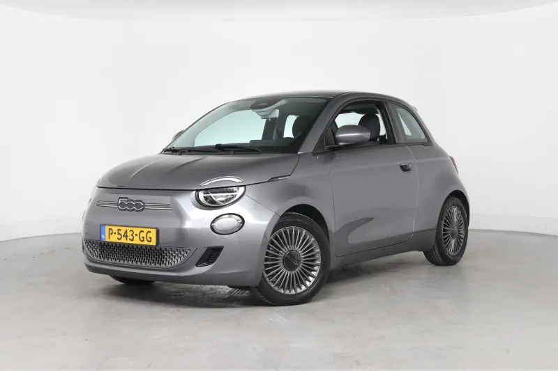 Fiat 500 (2022)