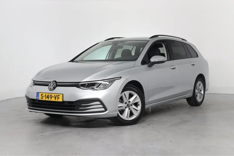 Volkswagen Golf (2023)