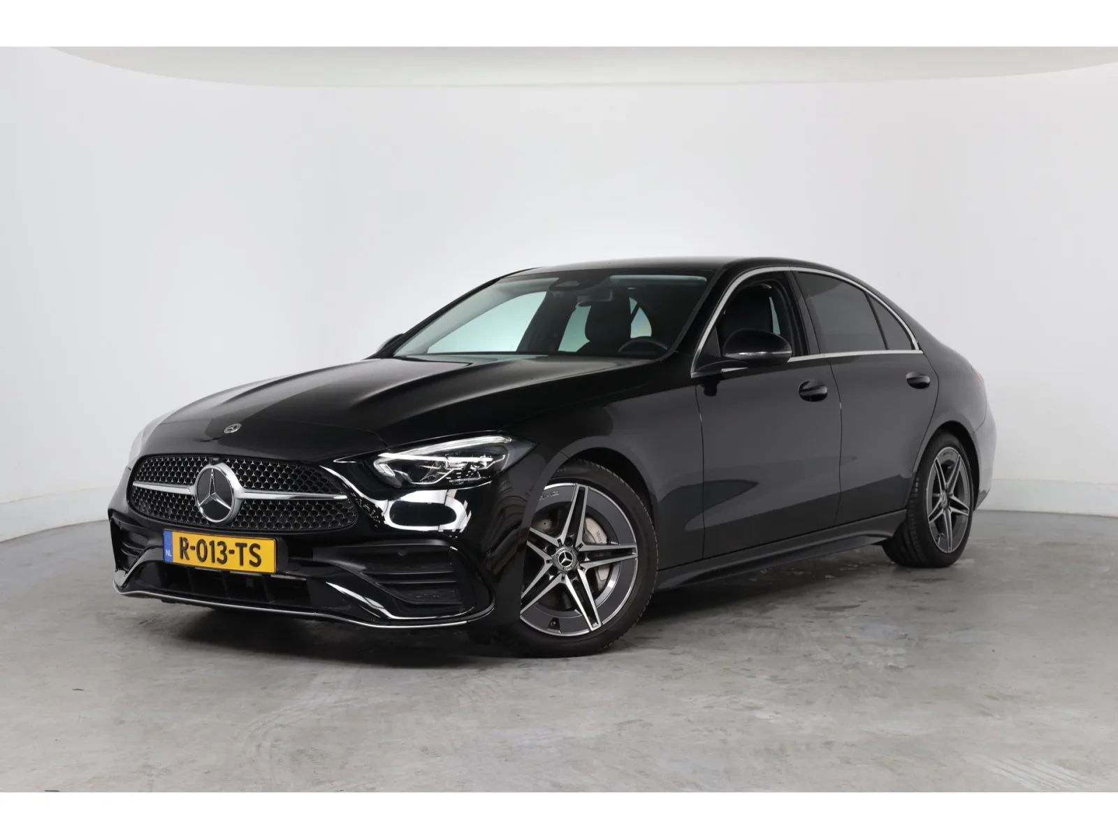 Mercedes-Benz C-Klasse (2022) — foto 1