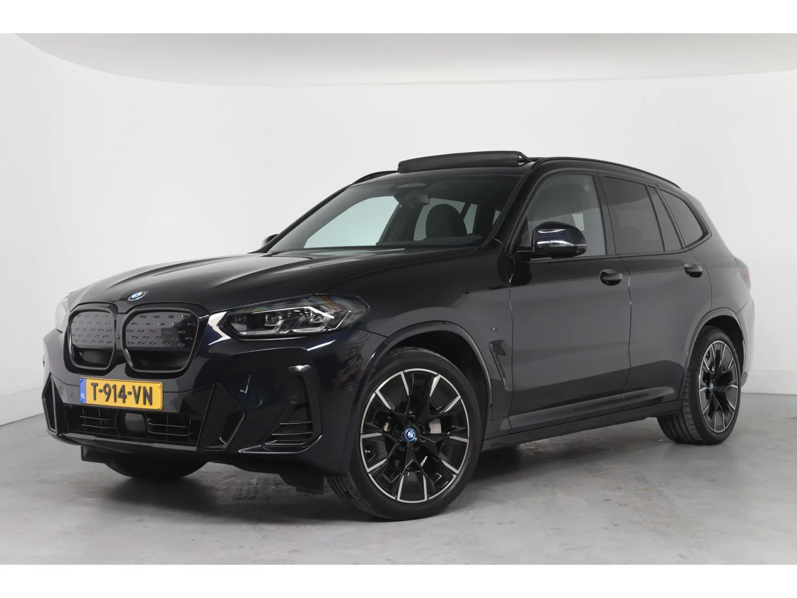 BMW iX3 (2023) — foto 1