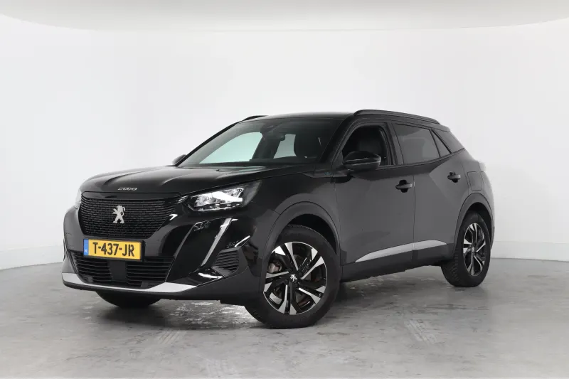 Peugeot e-2008 (2023)