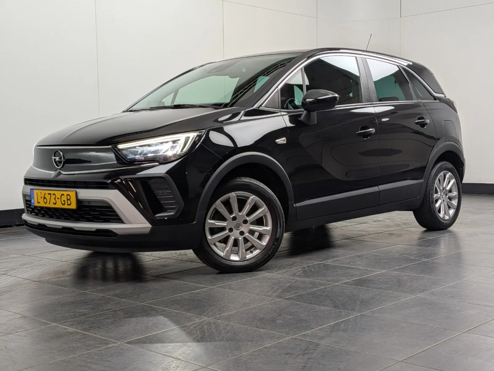Opel Crossland (2021) — foto 1