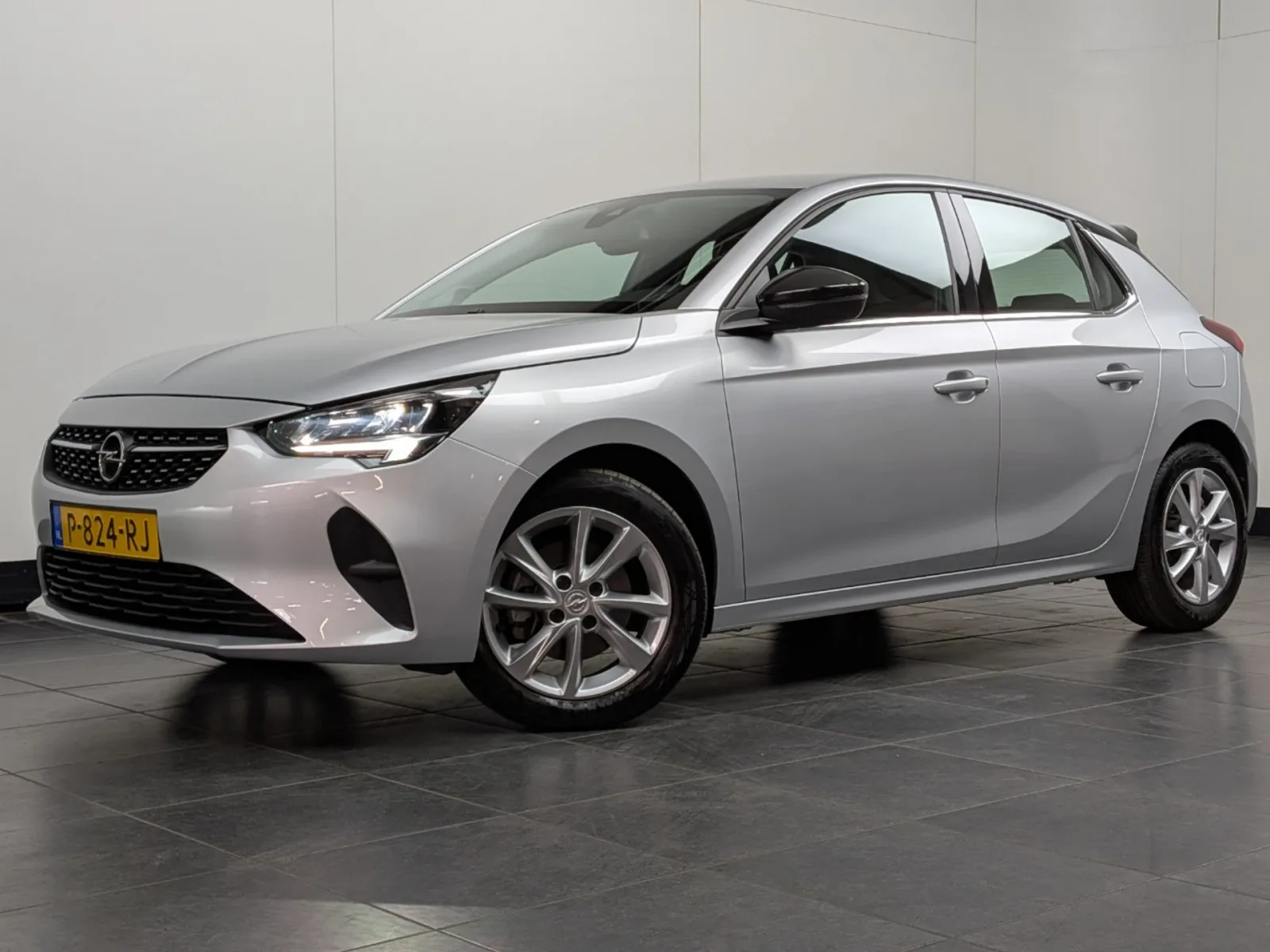 Opel Corsa (2022) — foto 1
