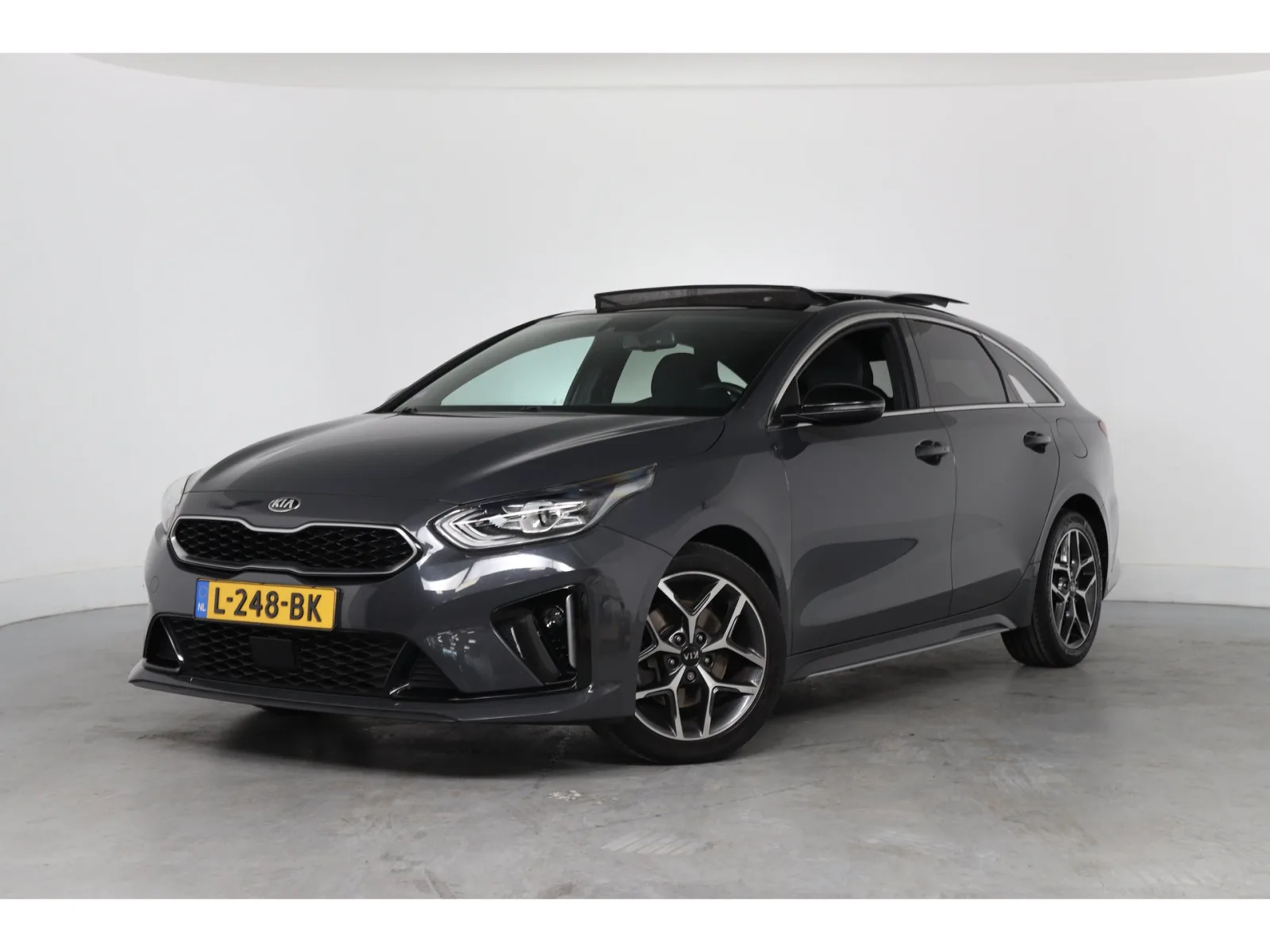 Kia Proceed (2021) — foto 1