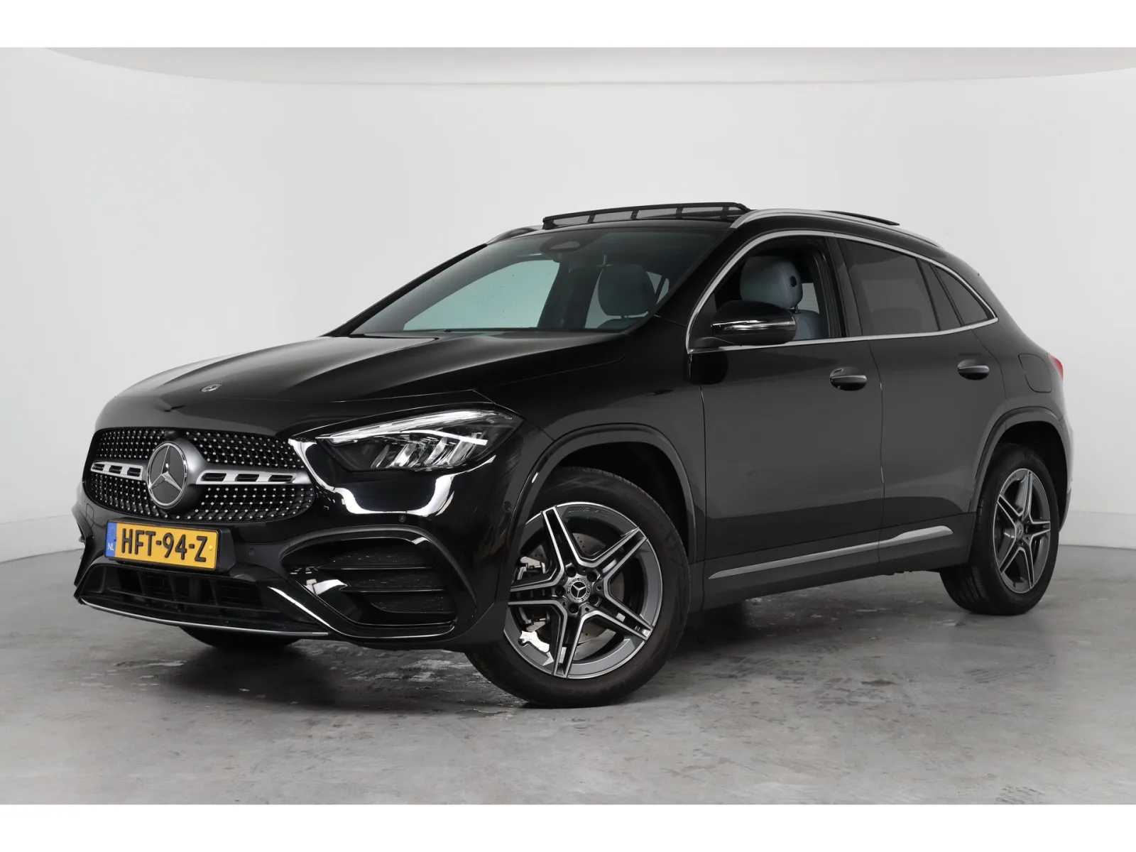 Mercedes-Benz GLA-Klasse (2024) — foto 1