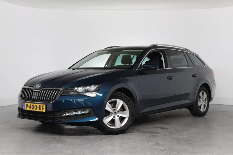 Škoda Superb (2022)