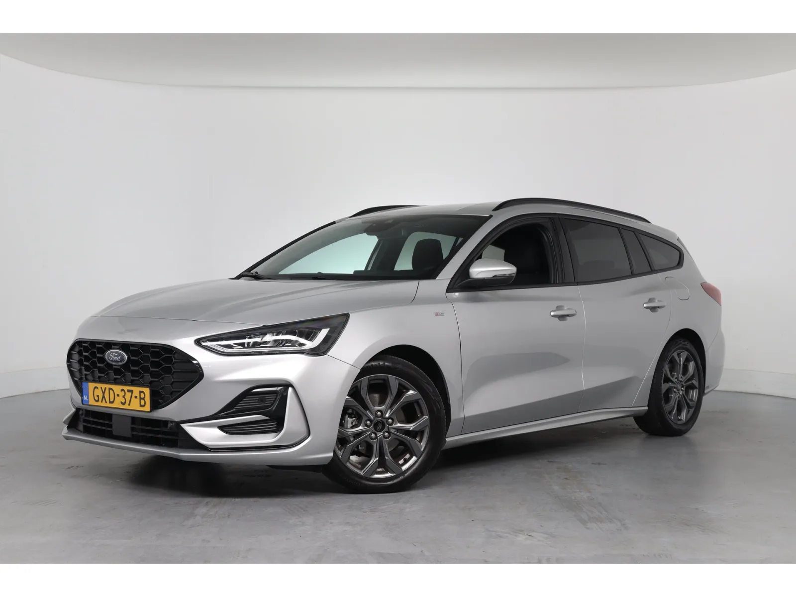 Ford Focus (2025) — foto 1