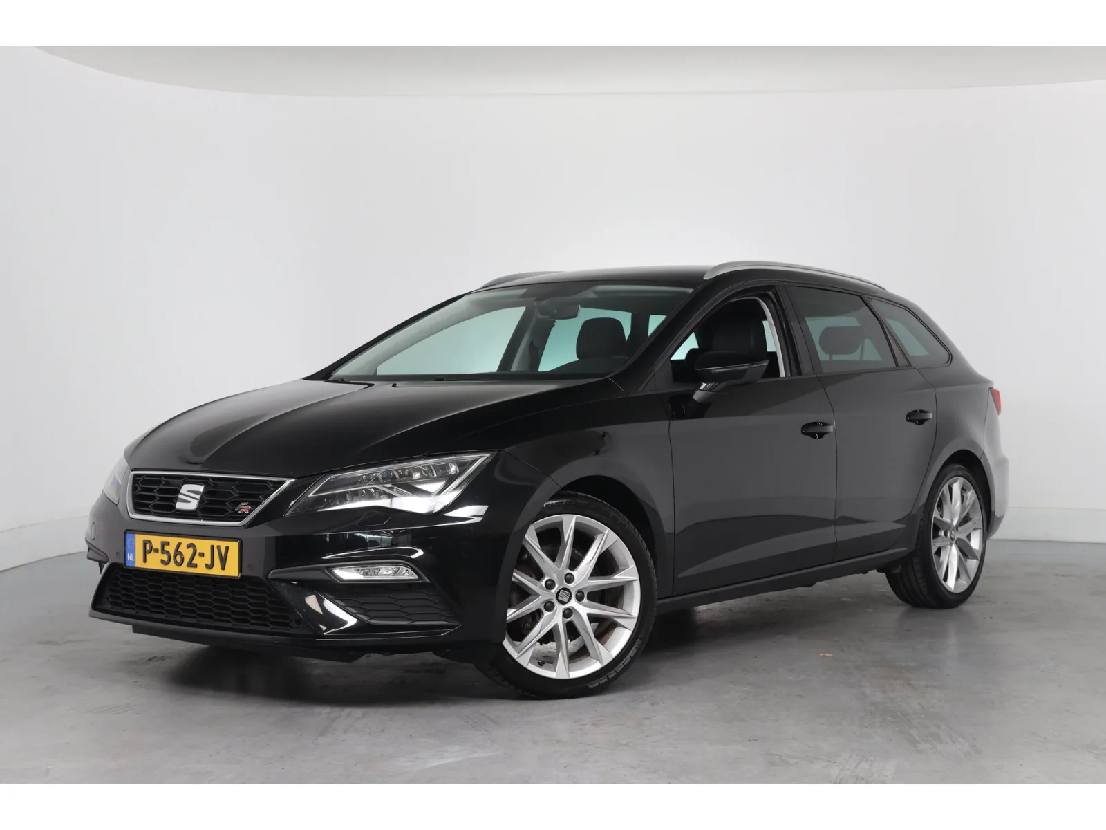 SEAT Leon (2018) — foto 1
