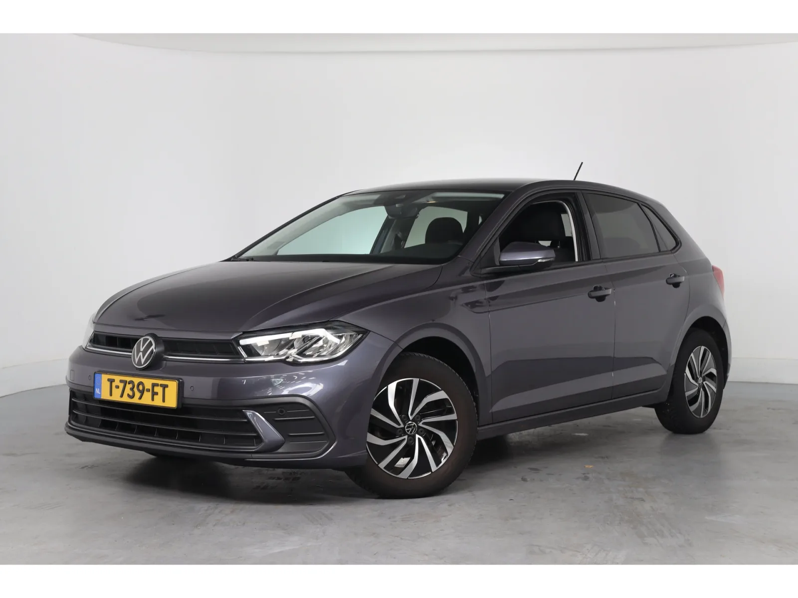 Volkswagen Polo (2023) — foto 1