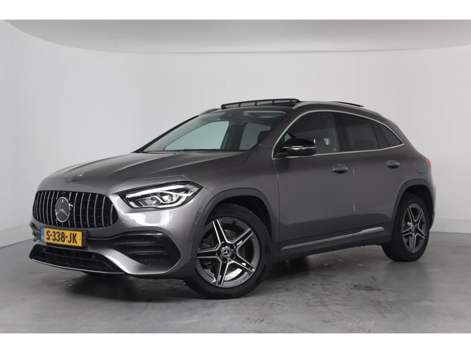 Mercedes-Benz GLA-Klasse (2021) — foto 1