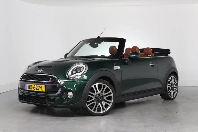 MINI Cabrio (2017)