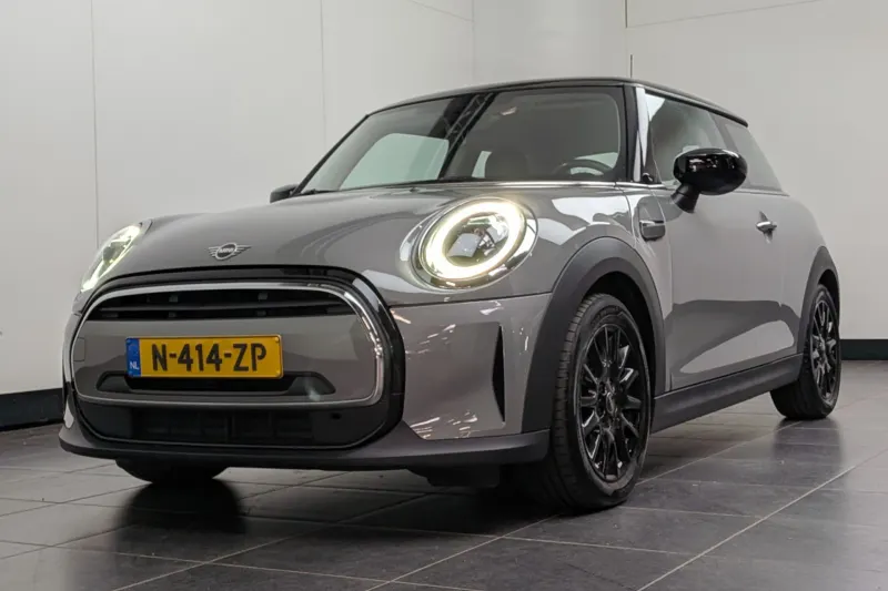 MINI Cooper (2022)
