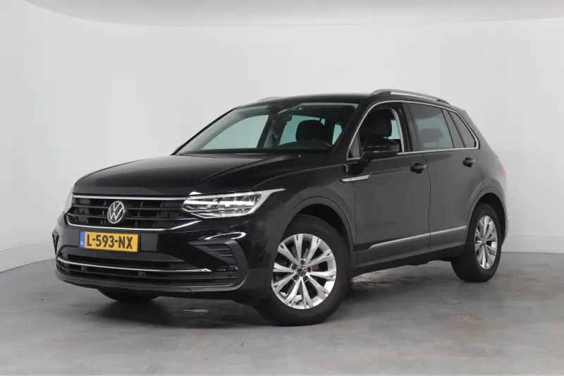 Volkswagen Tiguan (2021)