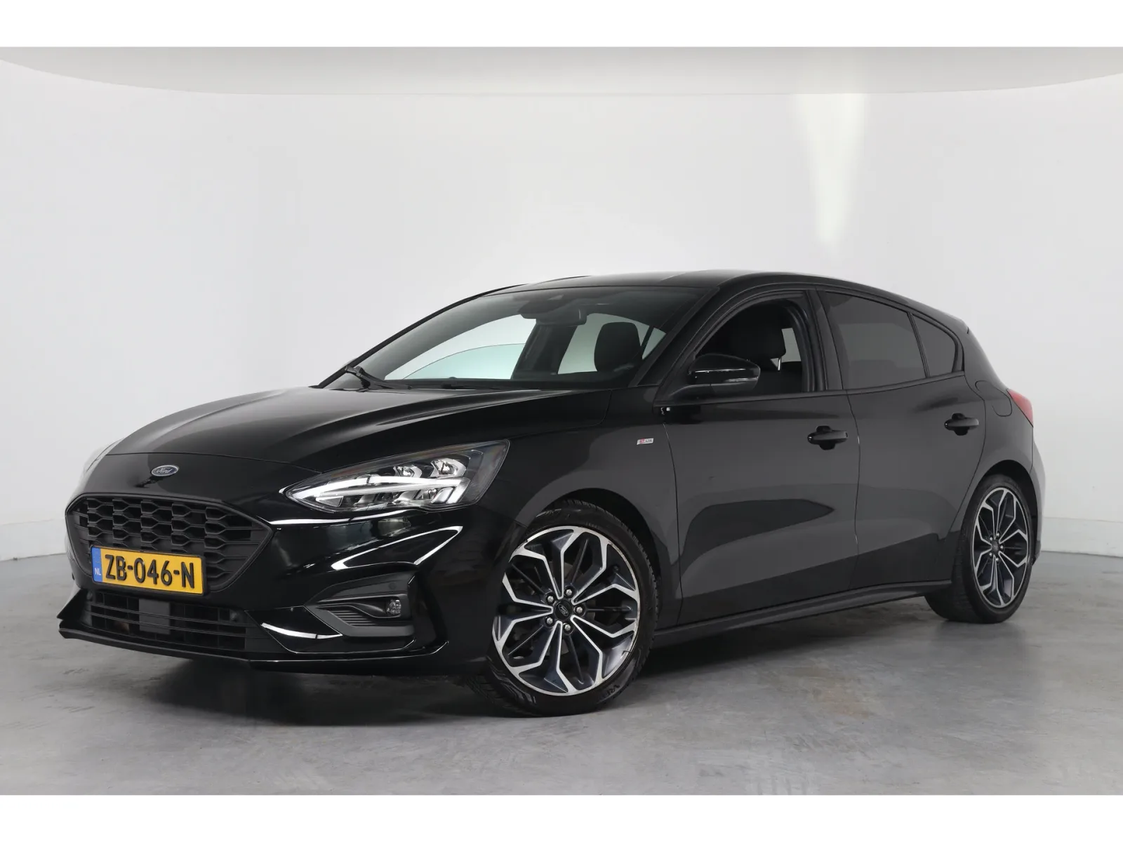 Ford Focus (2019) — foto 1