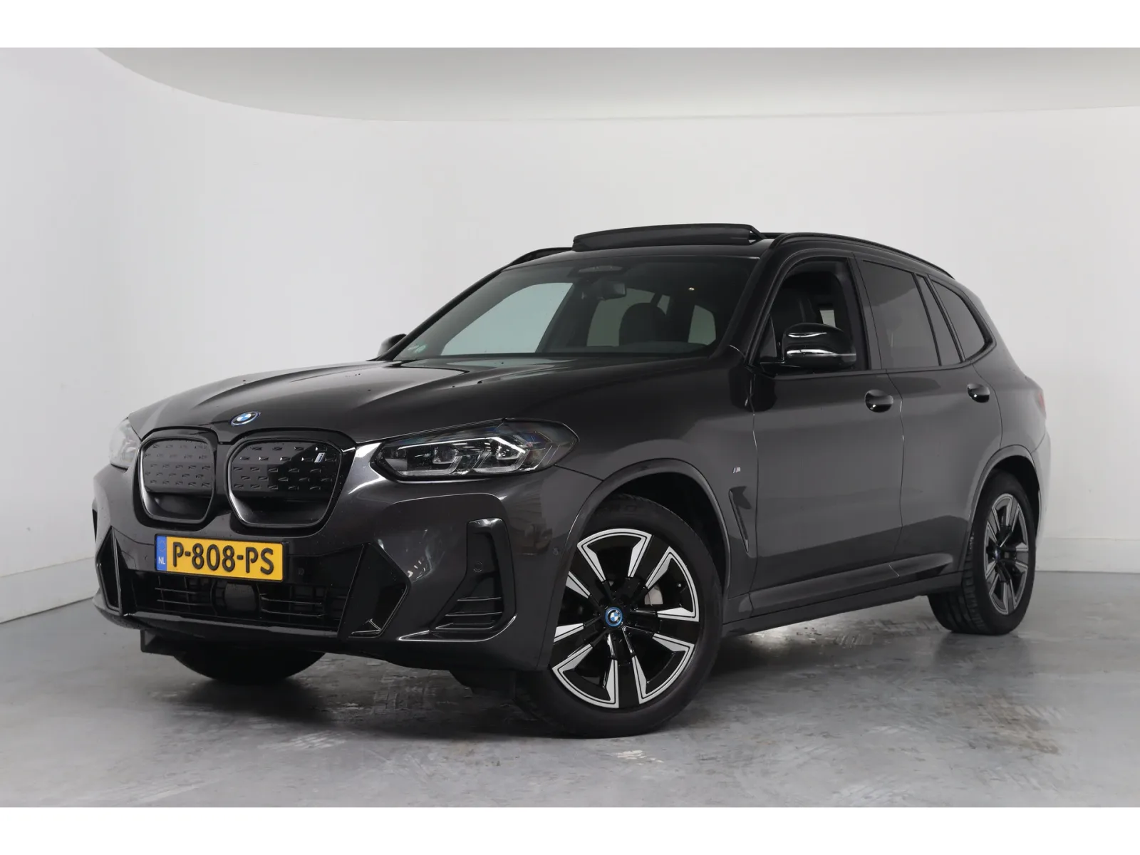 BMW iX3 (2022) — foto 1