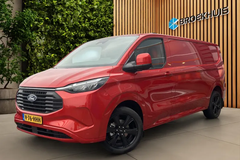 Ford Transit Custom (2024)