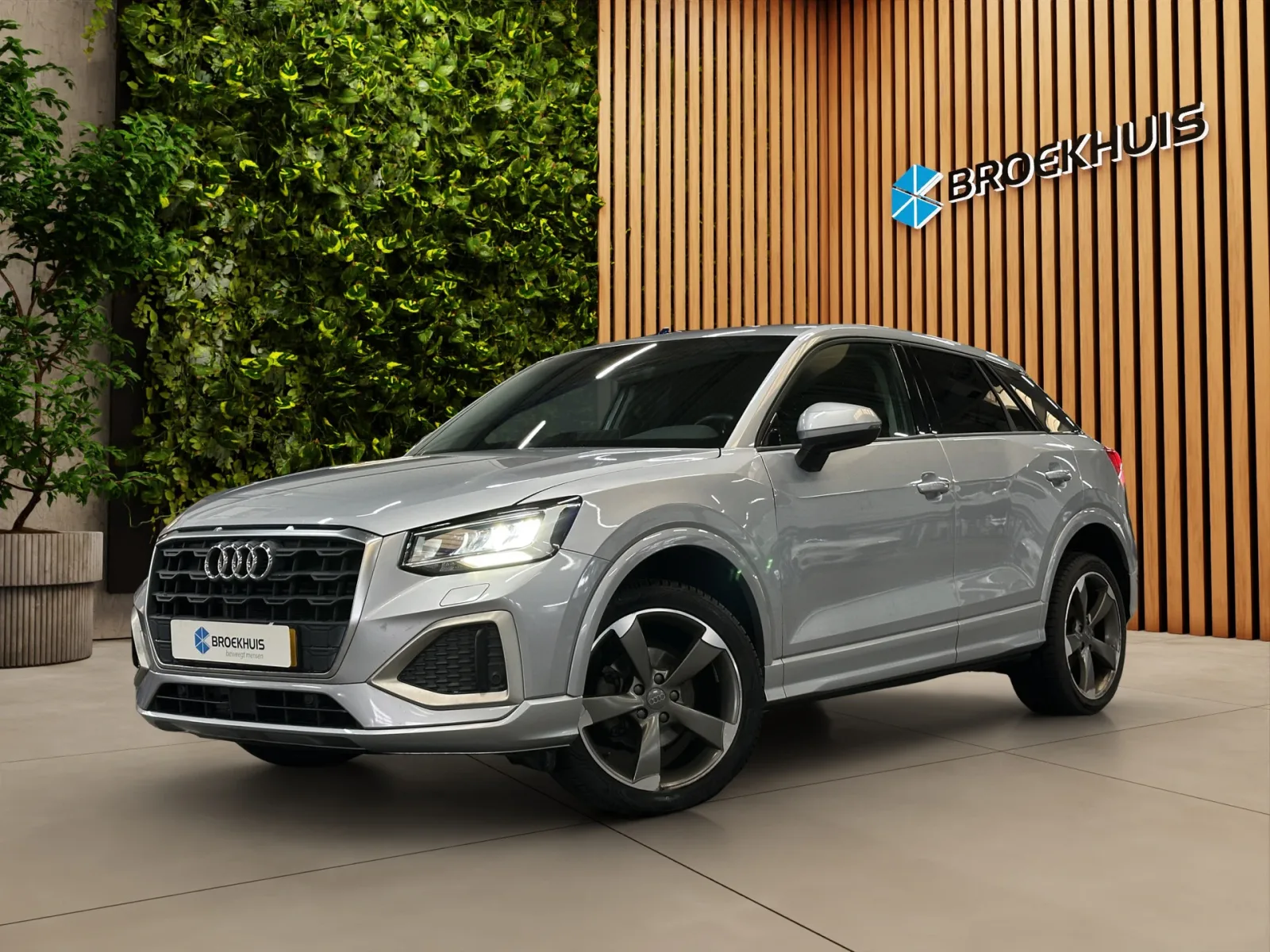 Audi Q2 (2021) — foto 1