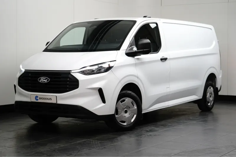 Ford Transit Custom (2024)