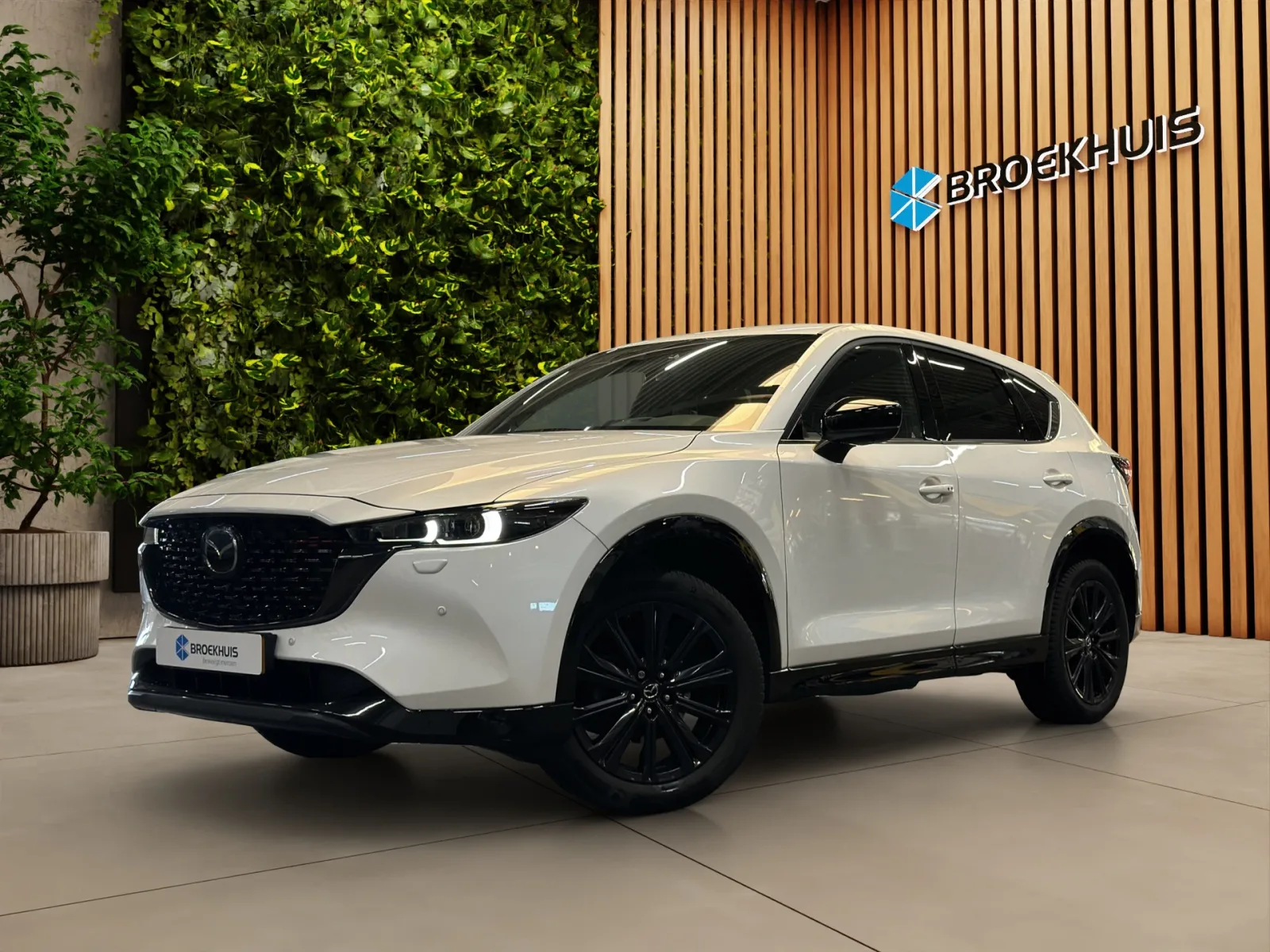 Mazda CX-5 (2023) — foto 1