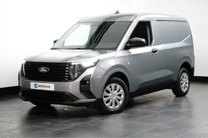 Ford Transit Courier (2024)