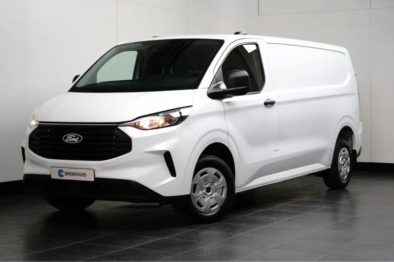 Ford Transit Custom (2024)