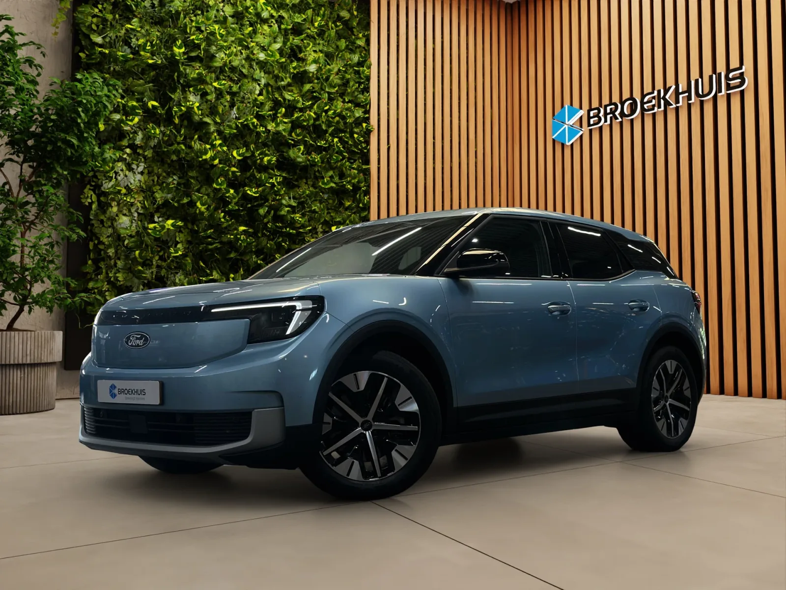 Ford Explorer (2025) — foto 1